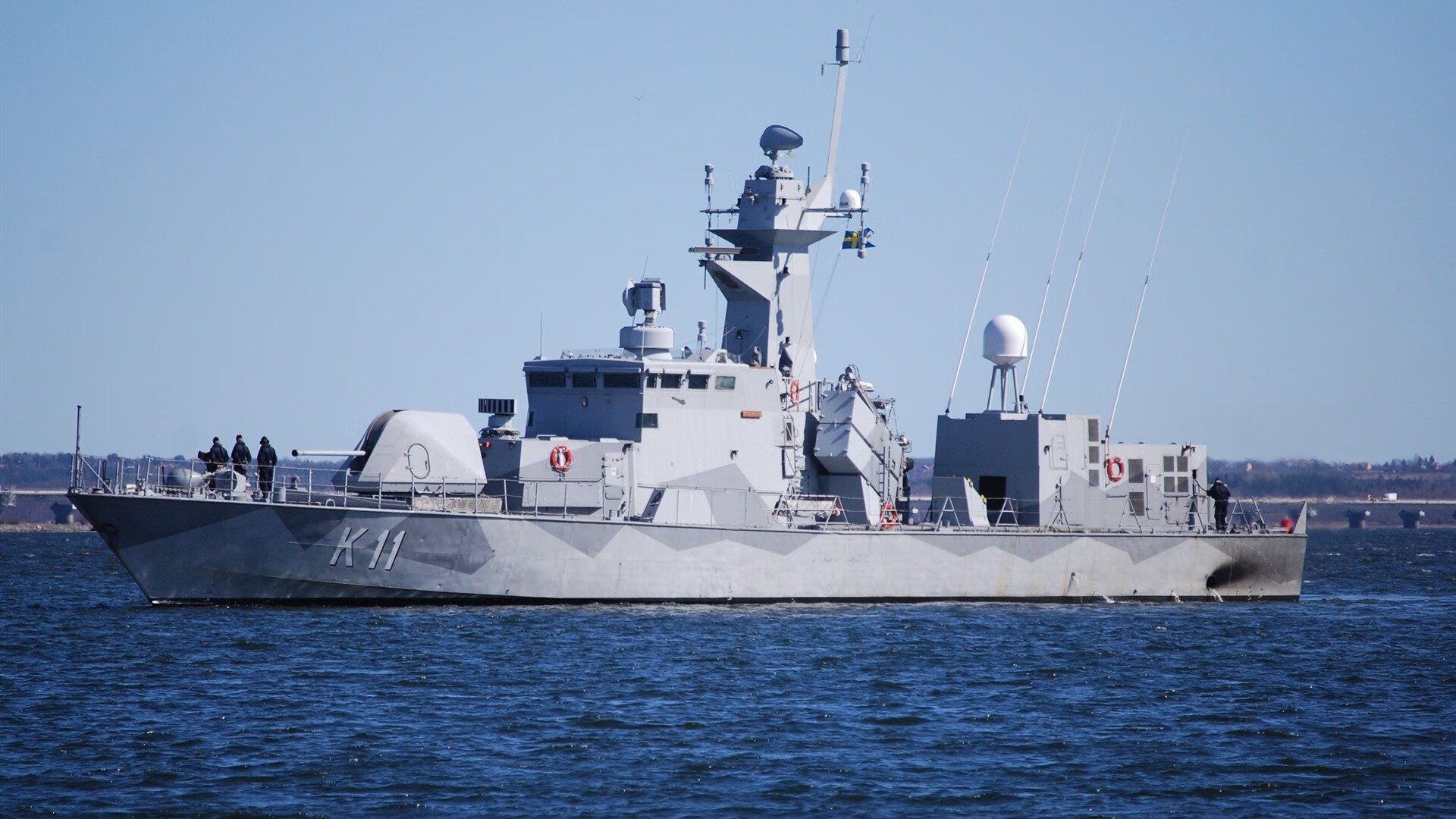 银色觉醒与蓝色狂想,一场颠覆剧本的赛道狂飙