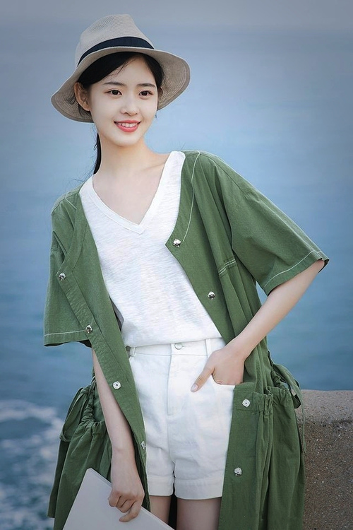 橙色郁金香的凋零，厄瓜多尔铁骑碾压荷兰，登贝莱致命一击点燃D组死亡战火